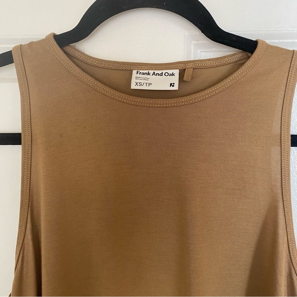 Frank and Oak tank top - Picture 2 of 3